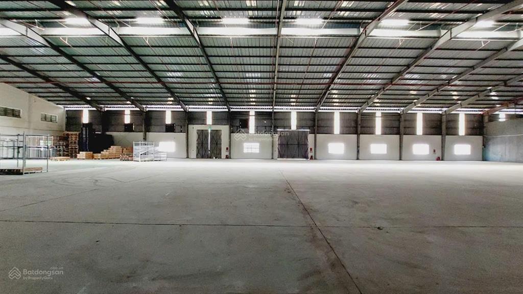 Cho thuê xưởng sx trong kcn gần ql 51. 3600m2, 39.6 tr/th (4,4 usd/m2/tháng)