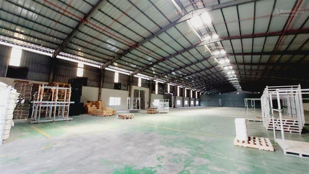 Cho thuê xưởng sx trong kcn gần ql 51. 3600m2, 39.6 tr/th (4,4 usd/m2/tháng)