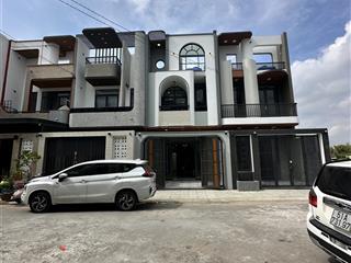 Nhà mtkd đường 10m sổ hồng riêng hoàn công đầy đủ