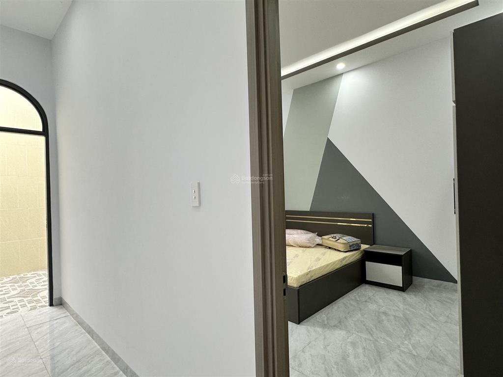 Nhà mtkd đường 10m sổ hồng riêng hoàn công đầy đủ