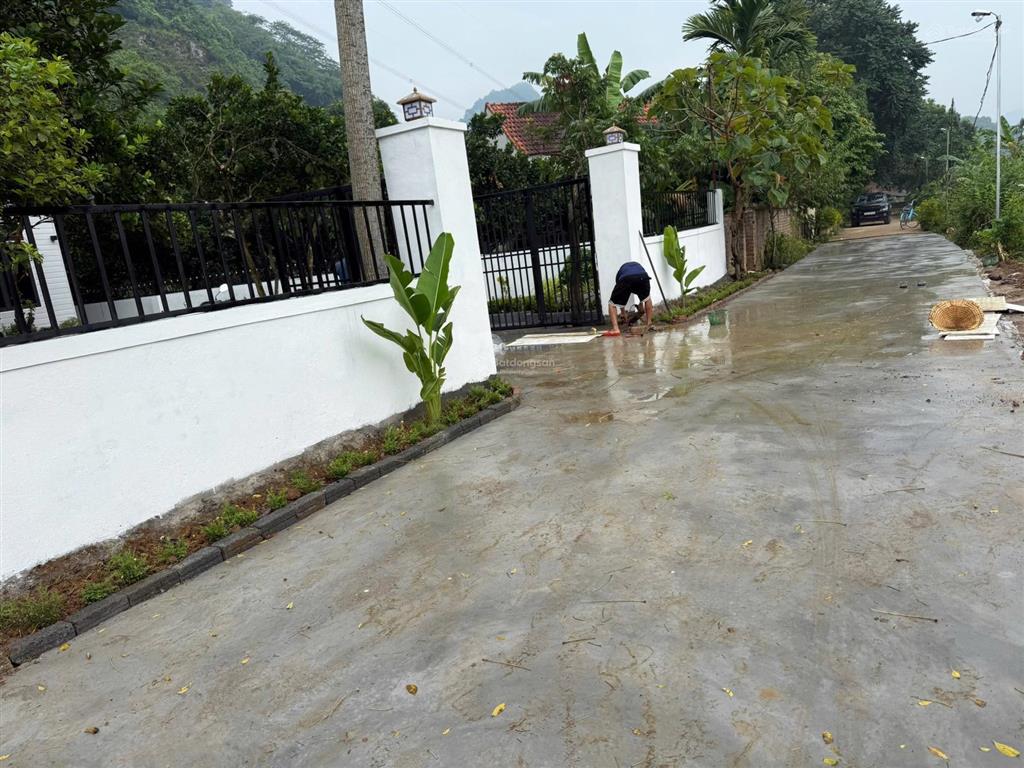 Chỉ hơn 1 tỷ mà có nhà vườn sẵn khuôn viên vườn rau cây cảnh, nằm trong khu dân cư, pháp lý sẵn sổ