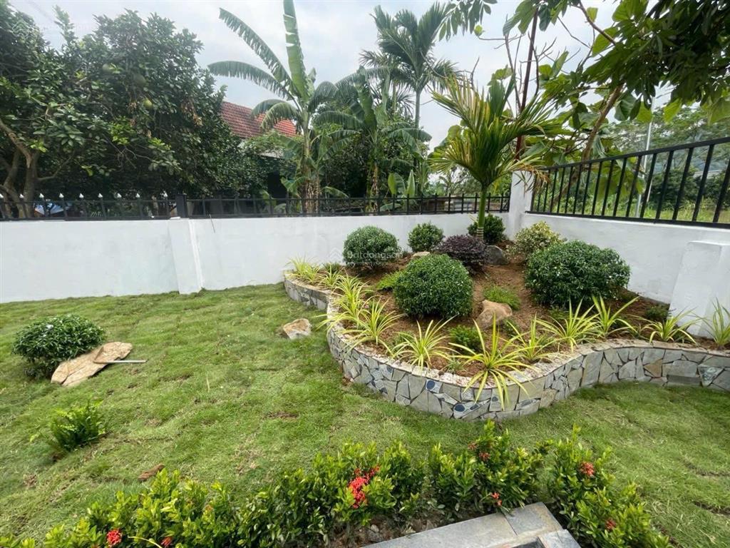 Chỉ hơn 1 tỷ mà có nhà vườn sẵn khuôn viên vườn rau cây cảnh, nằm trong khu dân cư, pháp lý sẵn sổ