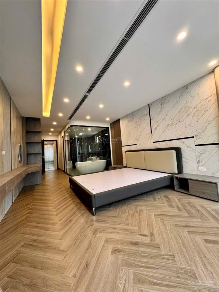 Hiếm hoàng quốc việt phân lô vip 3 ô tô tránh kinh doanh đỉnh cao  giá cực tốt