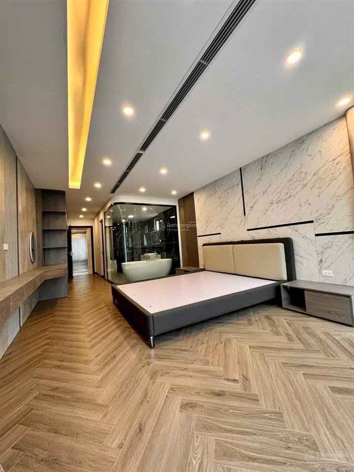 Hiếm hoàng quốc việt phân lô vip 3 ô tô tránh kinh doanh đỉnh cao  giá cực tốt