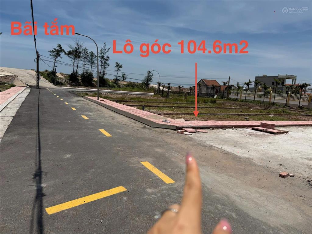 Chính chủ cần bán lô góc 104m2 sát khu nghỉ dưỡng và bãi tắm hải xuân, 1 tỷ
