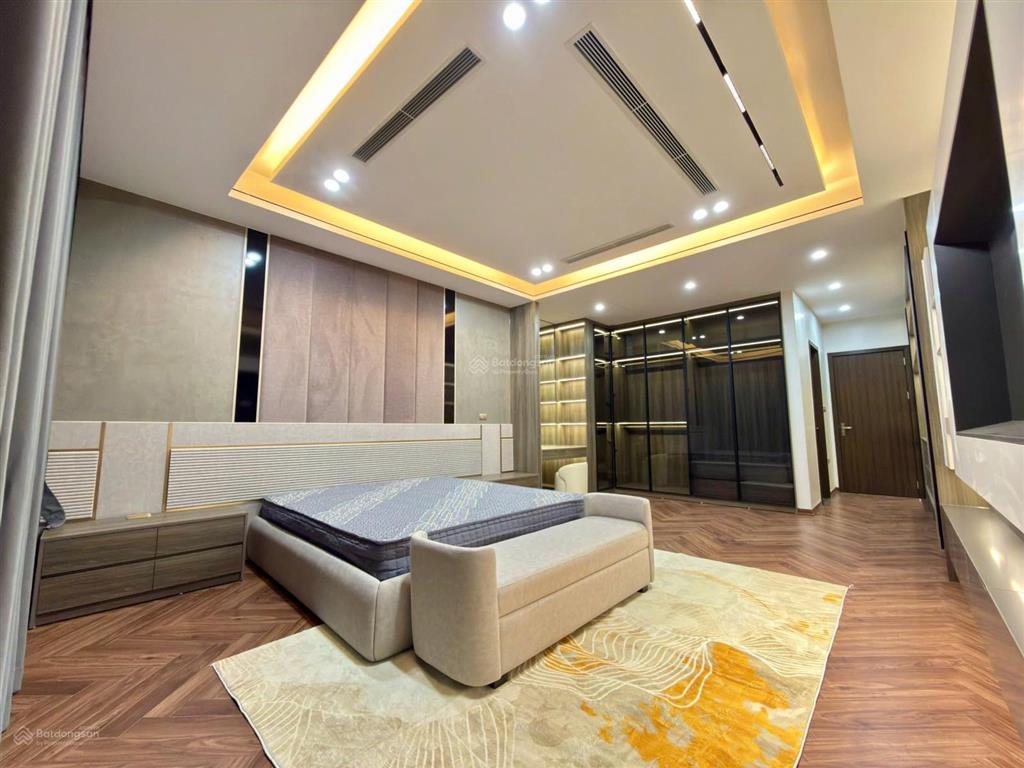 Bán nhà xây mới khu vực gia thụy  nguyễn văn cừ  bồ đề  long biên