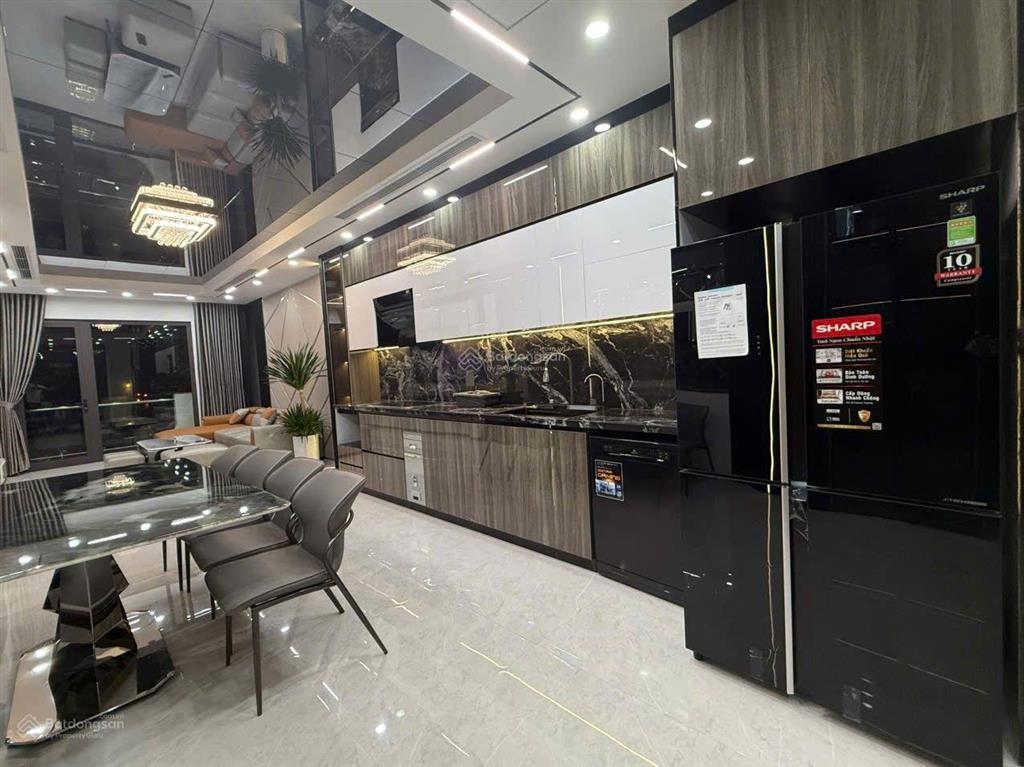 Bán nhà đàm quang trung  long biên  hà nội. diện tích 60m2 x 8 tầng thang máy