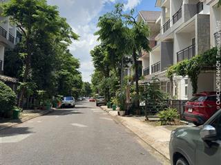 Cần bán gấp biệt thự park riverside căn góc sân vườn chỉ nhỉnh 14 tỷ  0932 674 ***