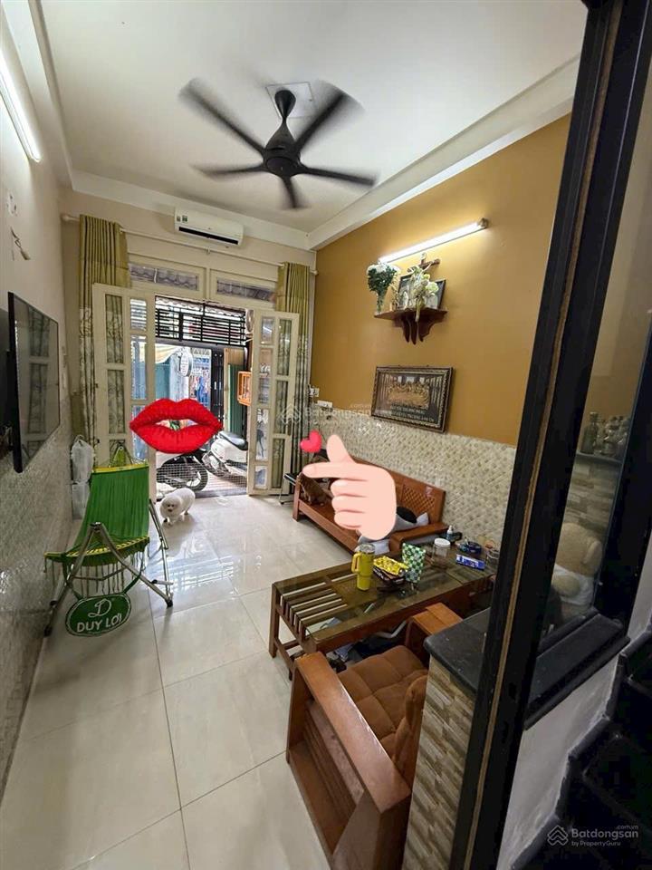 Nhà đẹp tân phú thuận tiện đi lại