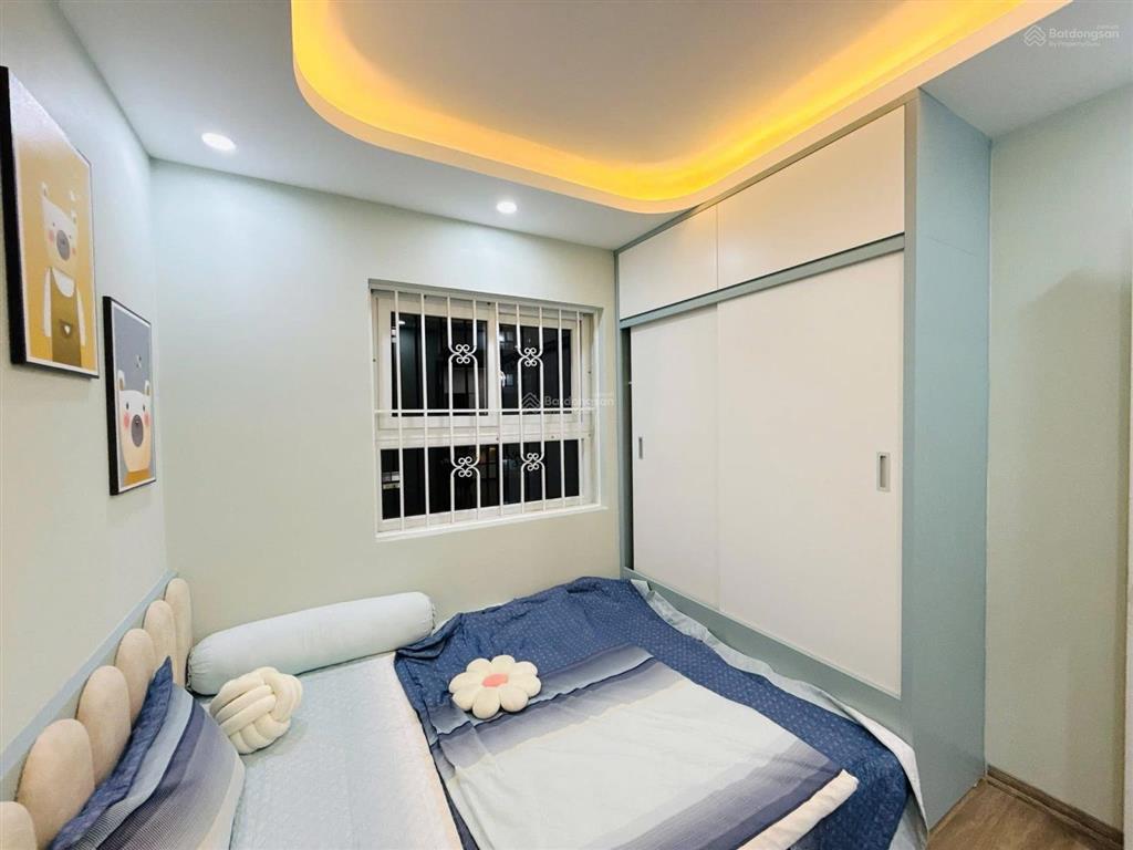 Căn hộ sửa 3 ngủ 3wc ~74m tim tường full nội thất giá 3ty9