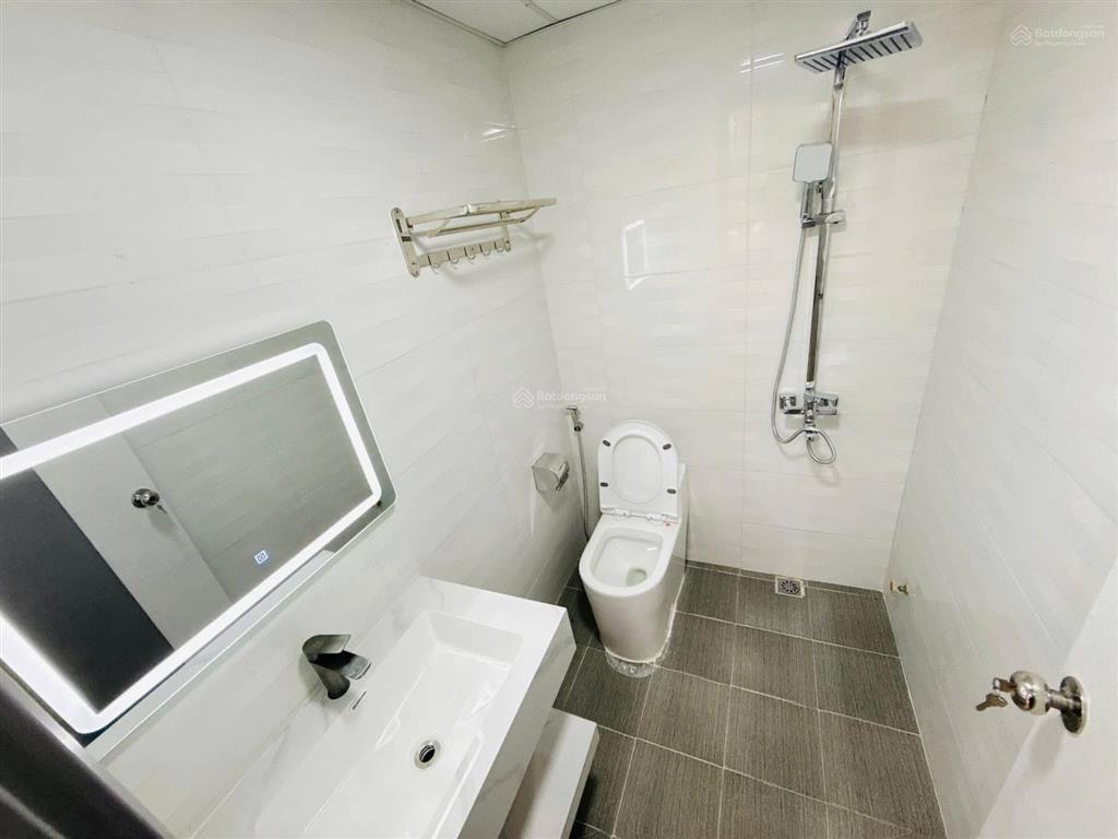 Căn hộ sửa 3 ngủ 3wc ~74m tim tường full nội thất giá 3ty9