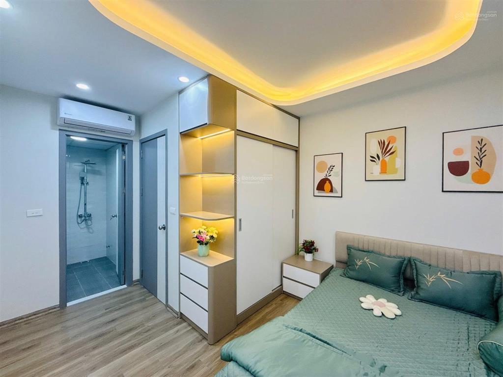 Căn hộ sửa 3 ngủ 3wc ~74m tim tường full nội thất giá 3ty9