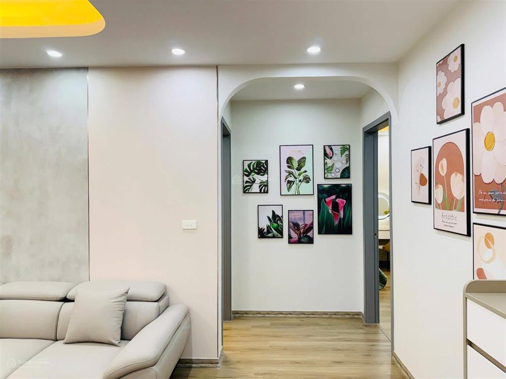 Căn hộ sửa 3 ngủ 3wc ~74m tim tường full nội thất giá 3ty9