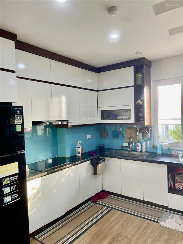 Bán căn hộ 2 ngủ 2wc 72m tim tường full nội thất giá 3ty750 thu về