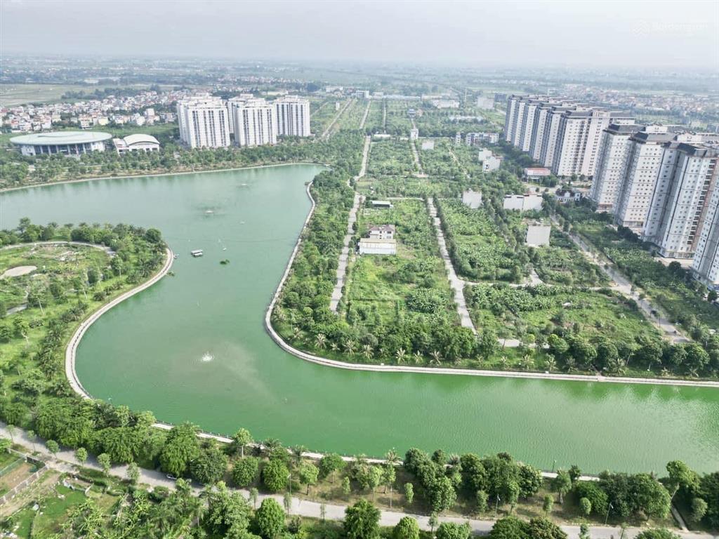 Bán căn hộ 2 ngủ 2wc 72m tim tường full nội thất giá 3ty750 thu về