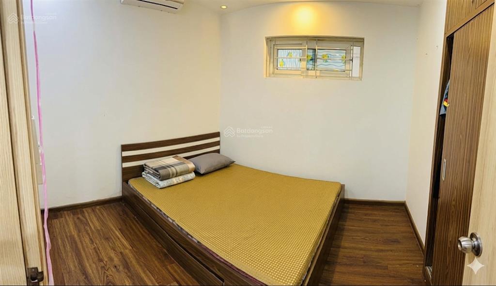 Căn góc 2 ngủ 2wc ~76m tim tường nội thất cơ bản giá chỉ 3ty3xx thu về