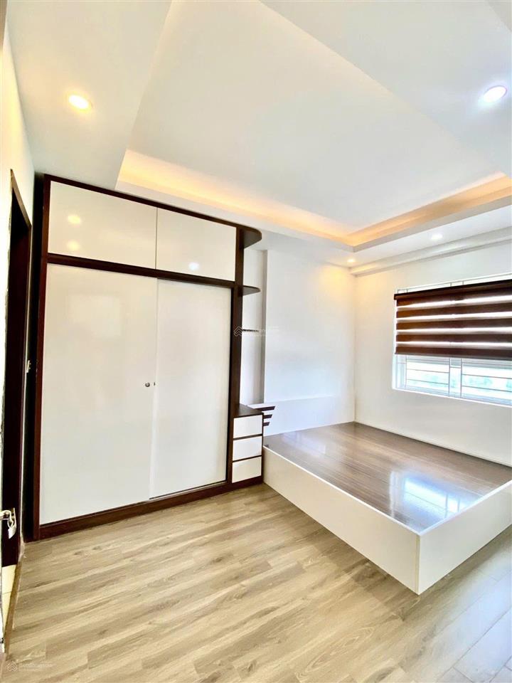 Căn hộ 2 ngủ 2wc view hồ điều hoà 65m tim tường giá 3ty2xx