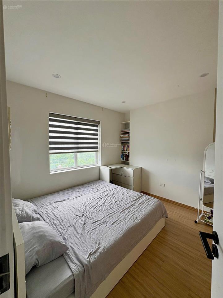 Góc 3 ngủ 2wc ~92m tim tường full nội thất view hồ đẹp giá 4ty5** thu về