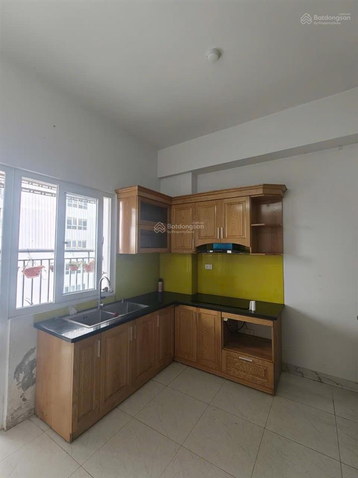 Cho thuê căn hộ 2 ngủ 2wc đầy đủ nội thất cơ bản ở được ngay giá 6,5 triệu