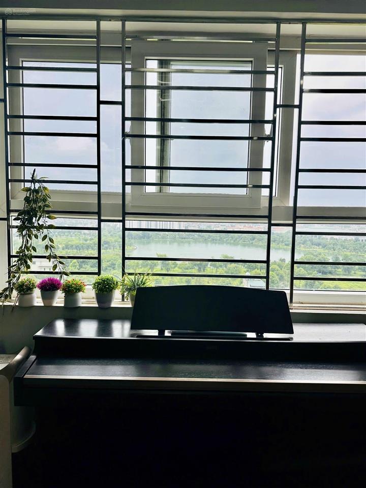 Căn góc chính 3 phòng ngủ 2 wc 82m2 tim tường view hồ hướng mát giá 3ty8**