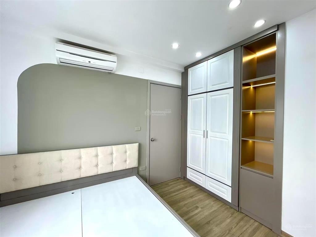 Giá chỉ 3ty150 căn 2 ngủ 72m full đồ ở ngay tại kđt thanh hà