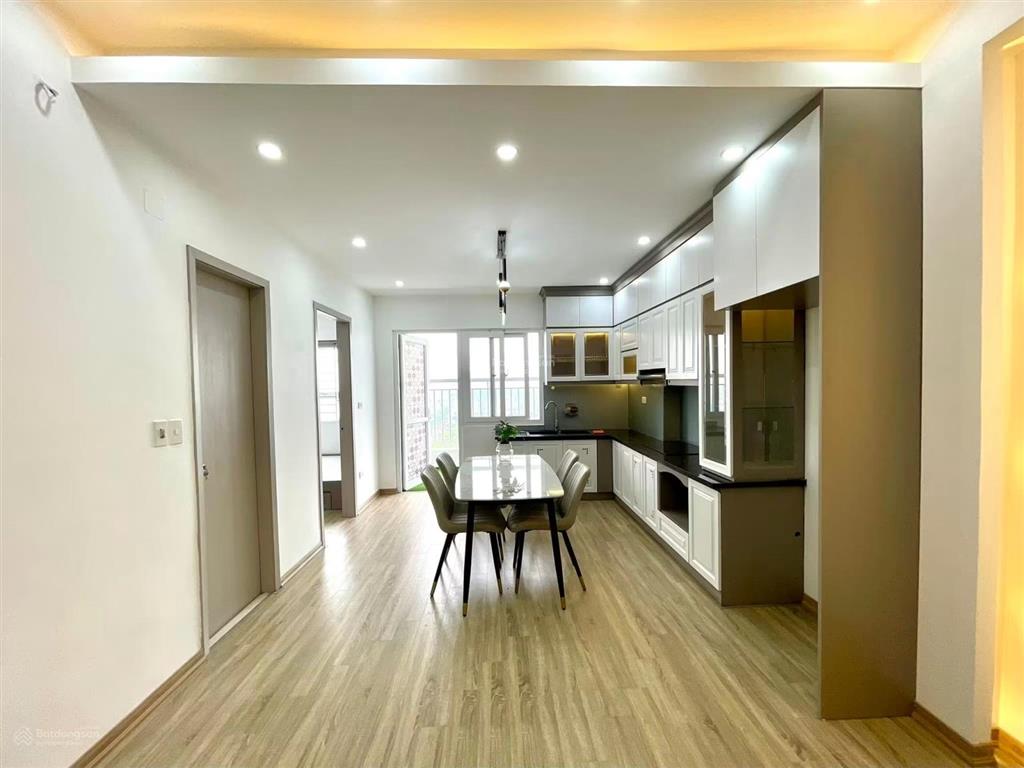 Giá chỉ 3ty150 căn 2 ngủ 72m full đồ ở ngay tại kđt thanh hà
