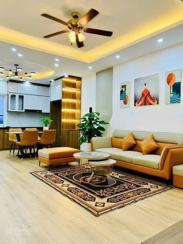 Cần bán căn góc 2 ngủ 80m tim tường full nội thất giá 3ty2** thu về