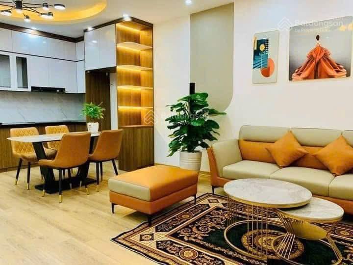 Cần bán căn góc 2 ngủ 80m tim tường full nội thất giá 3ty2** thu về