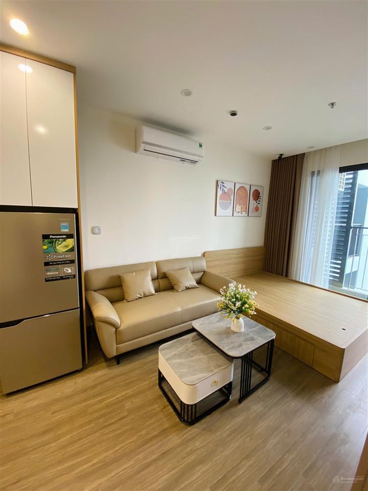 Cho thuê căn studio vinhomes smart city  giá 7tr5  đủ đồ