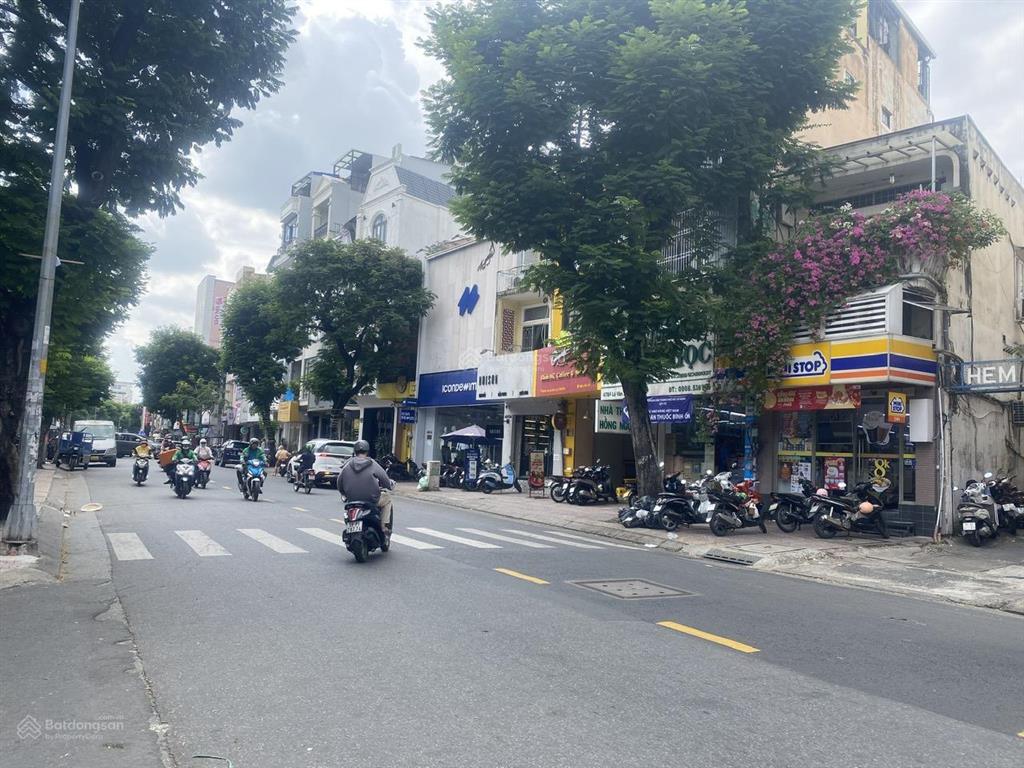 Bán nhà mặt tiền khu vip lê văn sỹ, quận 3. 6m x 17m. 5 tầng .hđt 80 triệu. giá 44 còn 39 tỷ tl.