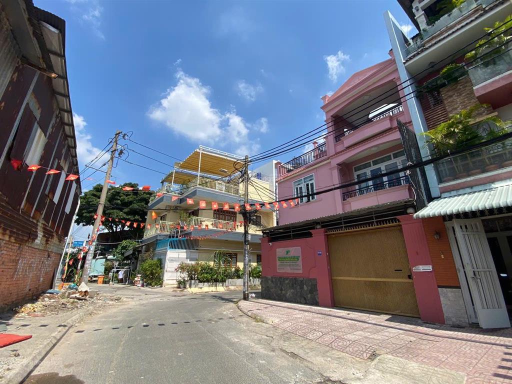 Bán nhà biệt thự minigóc 2 mặt tiền hoà bình.tân phú. 8m x 12,5m. giá 12,4 tỷ thương lượng.