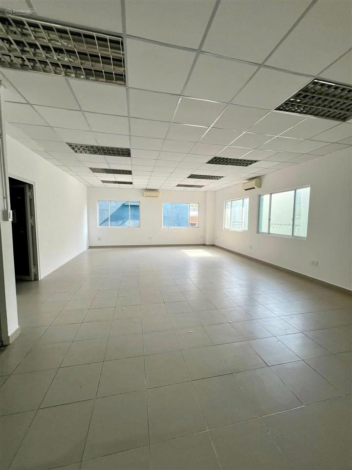 Bán toà nhà kinh doanh võ thị sáu quận 3(p xuân hoà).13,4 x 30. nh 14,2m.thuê 450 triệu. giá 168 tỷ