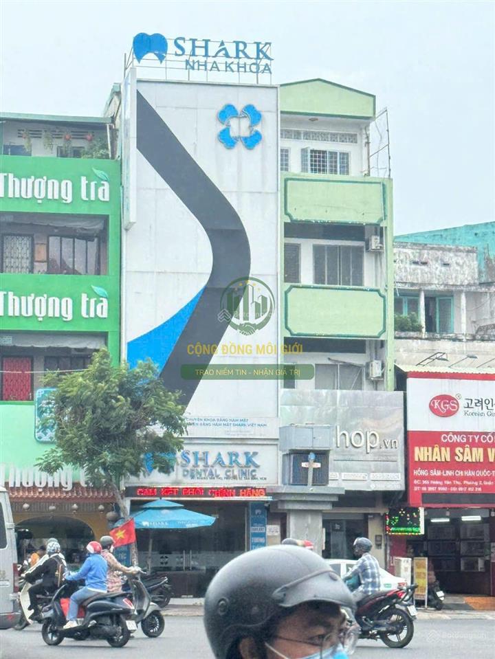 Bán nhà mt ngây vòng xoay hoàng văn thụ,tân bình. 4,6 x 18, nh 9m. 5tầng ,hđt 100 triệu.giá 32 tỷ