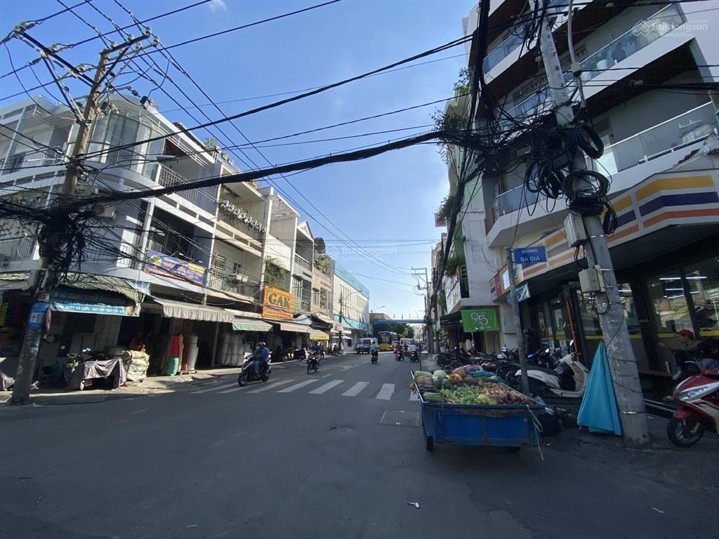 Bán nhà mt khu lý thường kiệt, p. tân sơn nhất. 12,5x26,5m. 5 tầng, thang máy. hđt 145tr. giá 73tỷ