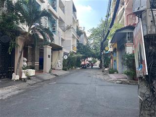 Bán nhà hxh góc 2mt trần văn đang, p 11, q3. 5m x 10m, nở hậu 6m. 2 tầng. giá 7,5 tỷ tl