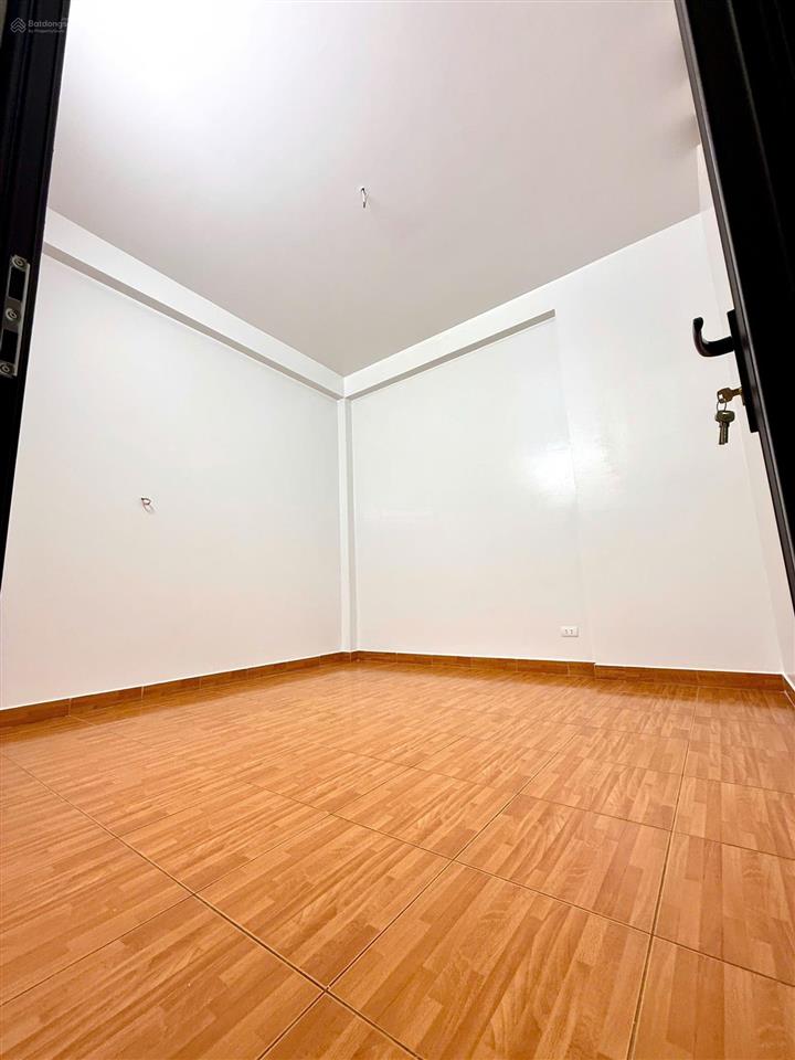 Tôi chính chủ bán nhà ngõ 59 lê đức thọ, 50m, 5 tầng, ô tô tránh 30m, phố lđt 80m, giá 13ty ctl