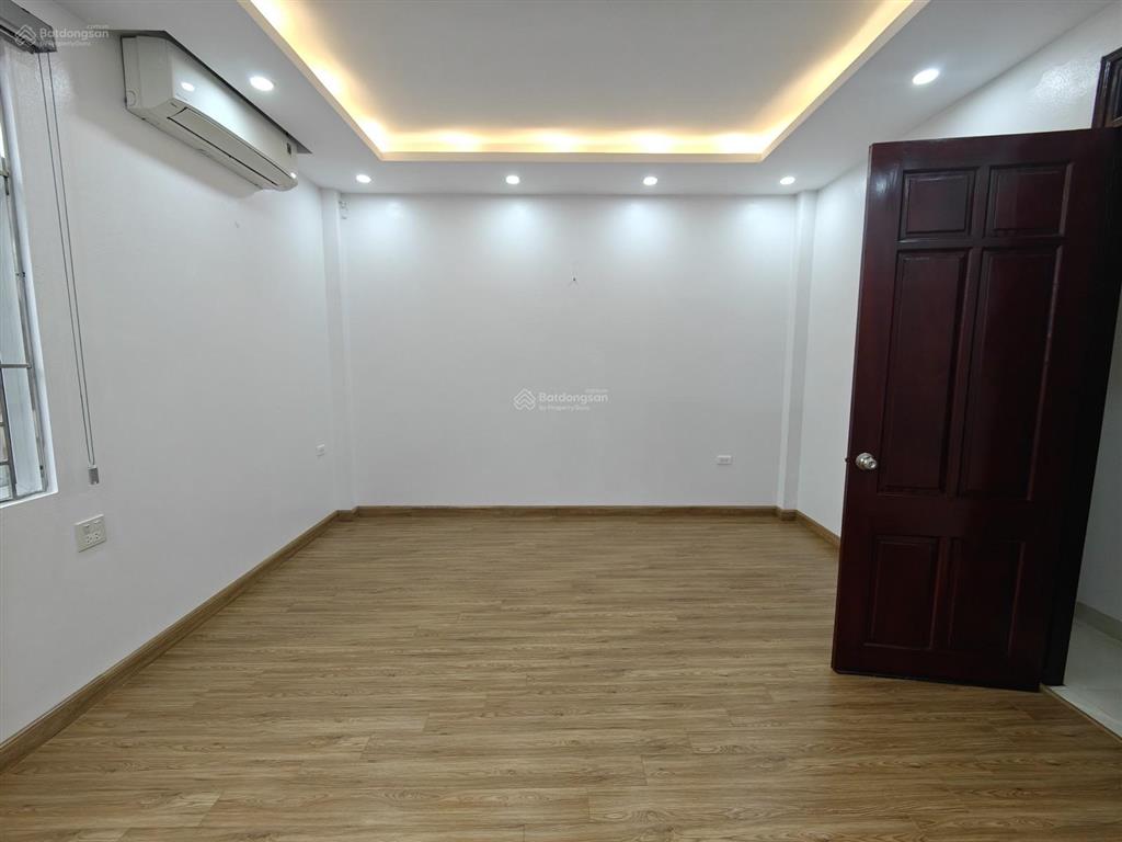 Tôi chính chủ bán nhà mỹ đình, 45m, 7 tầng thang máy, ô tô vào nhà, giá 13tỷ8 ctl