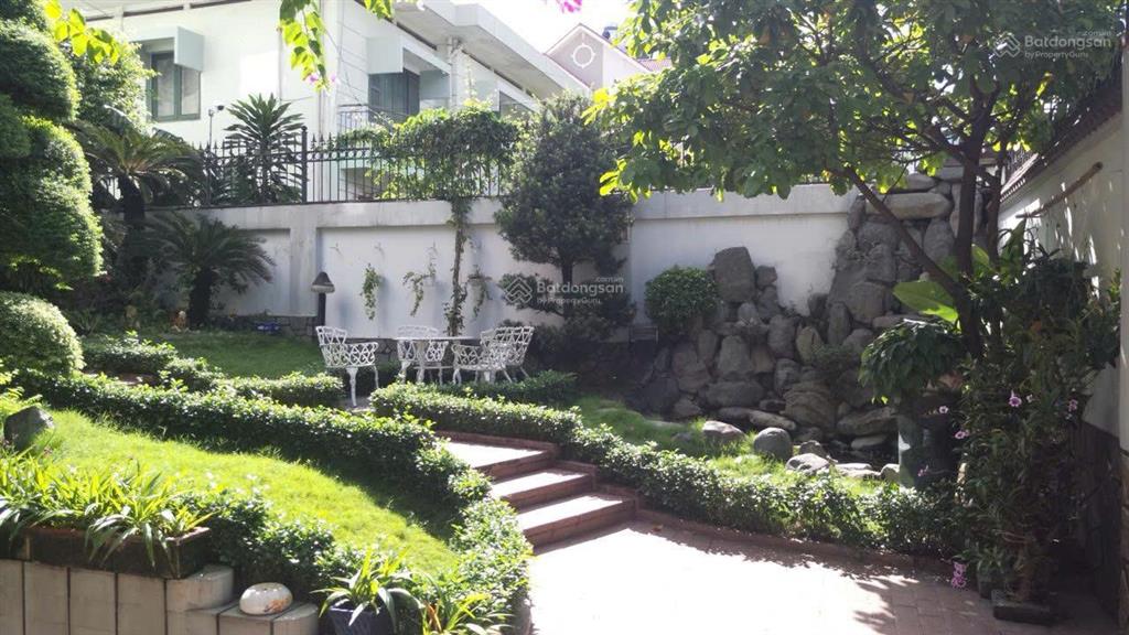 Biệt thự hiếm quận 3, mặt tiền lê ngô cát