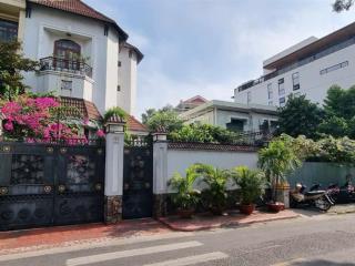 Biệt thự hiếm quận 3, mặt tiền lê ngô cát