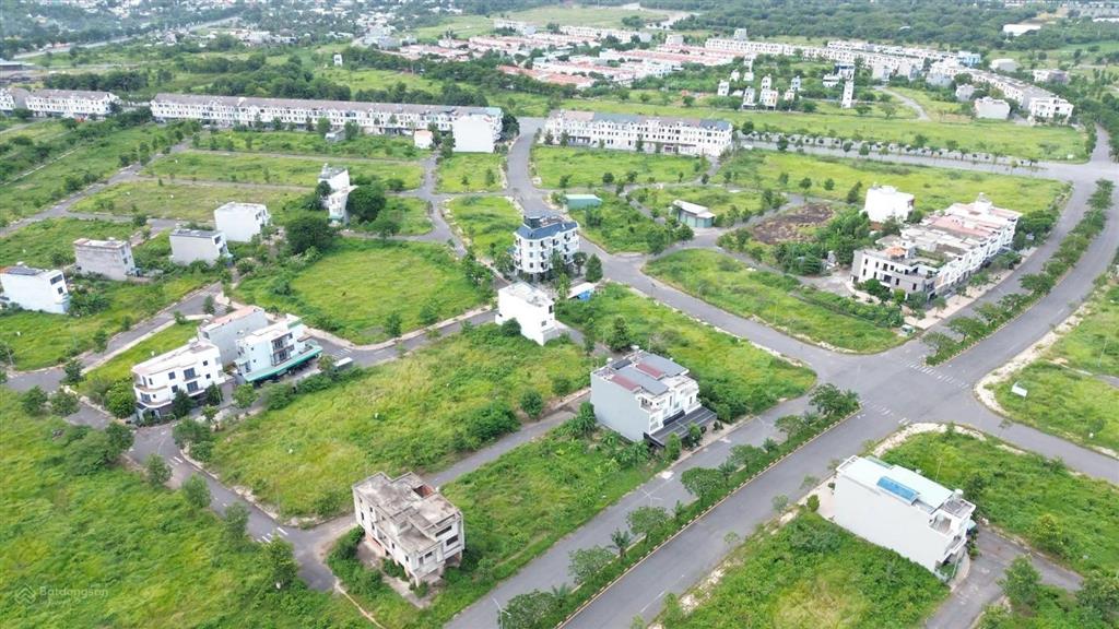 Lô đất vị trí đẹp giá tốt khu 4 ở kdt long hưng, đồng nai