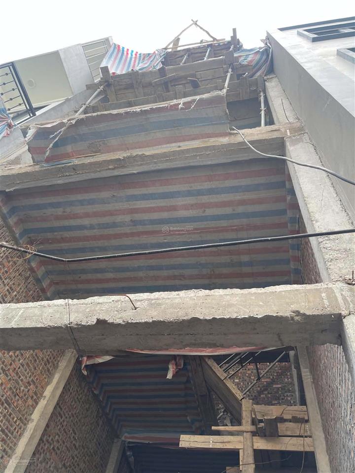 Chính chủ bán nhà 41m2 yên phú ngọc hồi gần ô tô