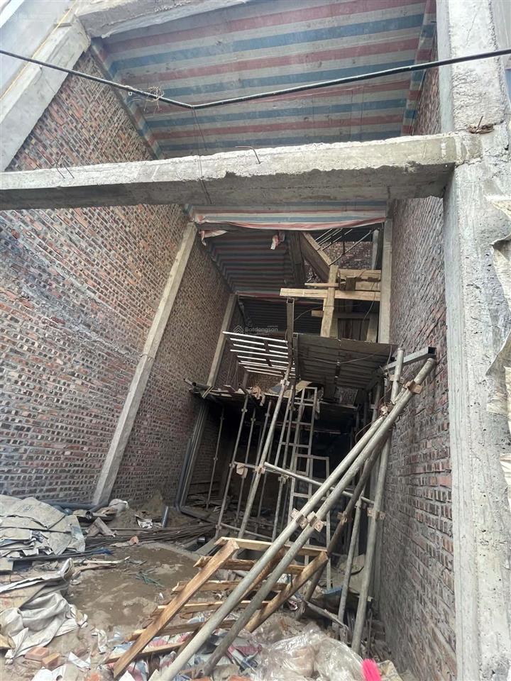 Chính chủ bán nhà 41m2 yên phú ngọc hồi gần ô tô