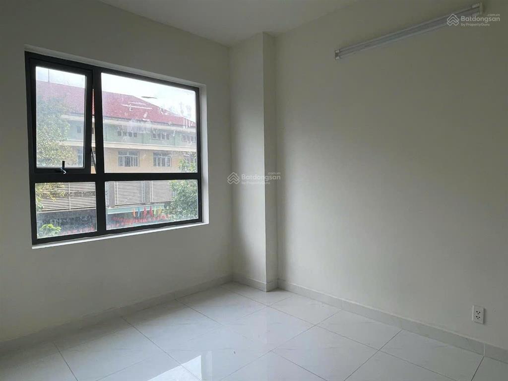 Cho thuê shophouse mbkd green river 151m2, 1 trệt 1 lầu giá 16 triệu có 5 máy lạnh, view nội khu