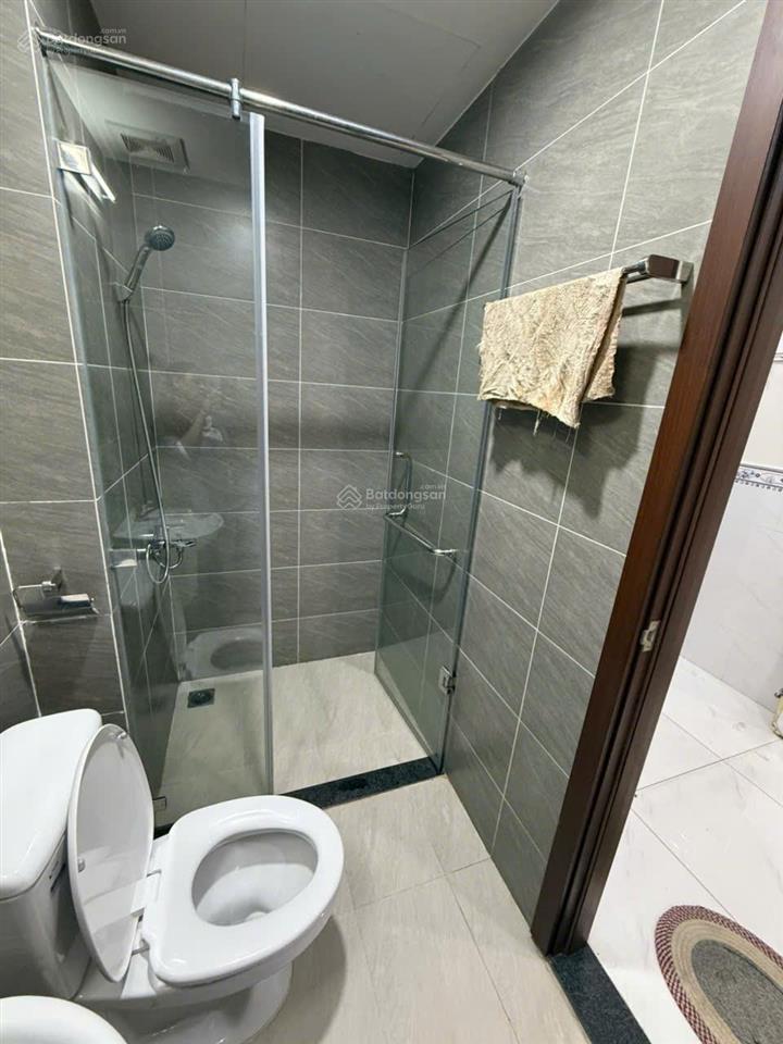 Green river quận 8 cho thuê dt65m2/ 2pn 2wc giá 10 triệu đầy đủ nội thất, cách quận 5,10 khoảng 2km