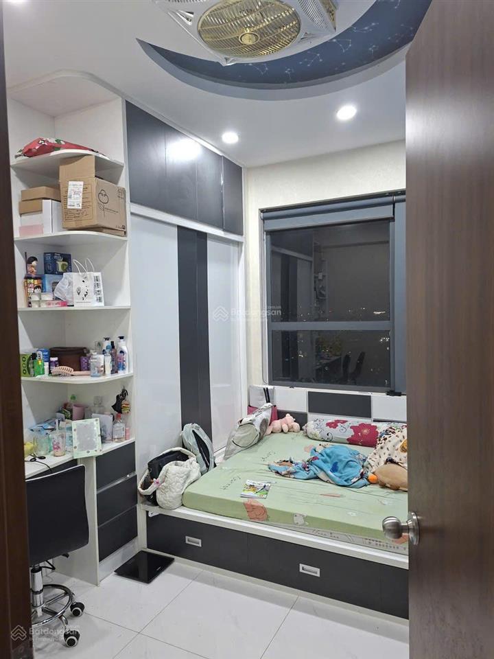 Cho thuê green river căn 3 phòng ngủ2wc giá 12 triệu đầy đủ nội thất như hình, quận 8, ở liền