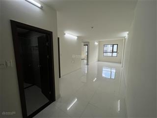 Bán, chuyển nhượng ch green river dt65m2/ 2pn 2wc giá 2tỷ8, có ntcb, view nội khu.
