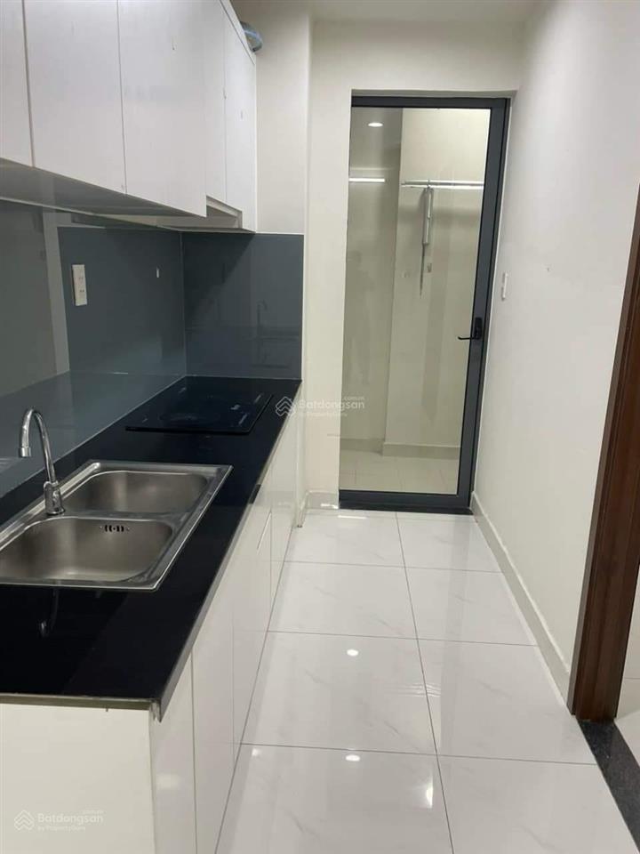 Cho thuê ch green river quận 8 2 phòng ngủ  2 wc giá 9,5 triệu có 2 máy lạnh, rèm gần quận 5, 10