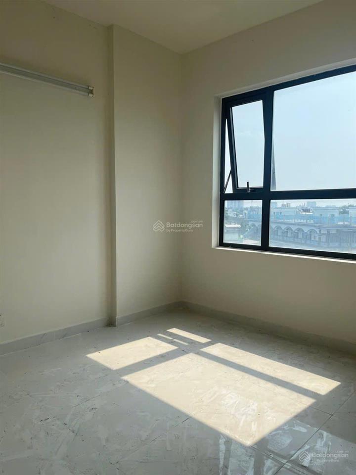 Bán chung cư green river có sổ hồng dt80m2 3 phòng ngủ 2wc giá 4tỷ vay nh dc quận 8 gần quận 5,10