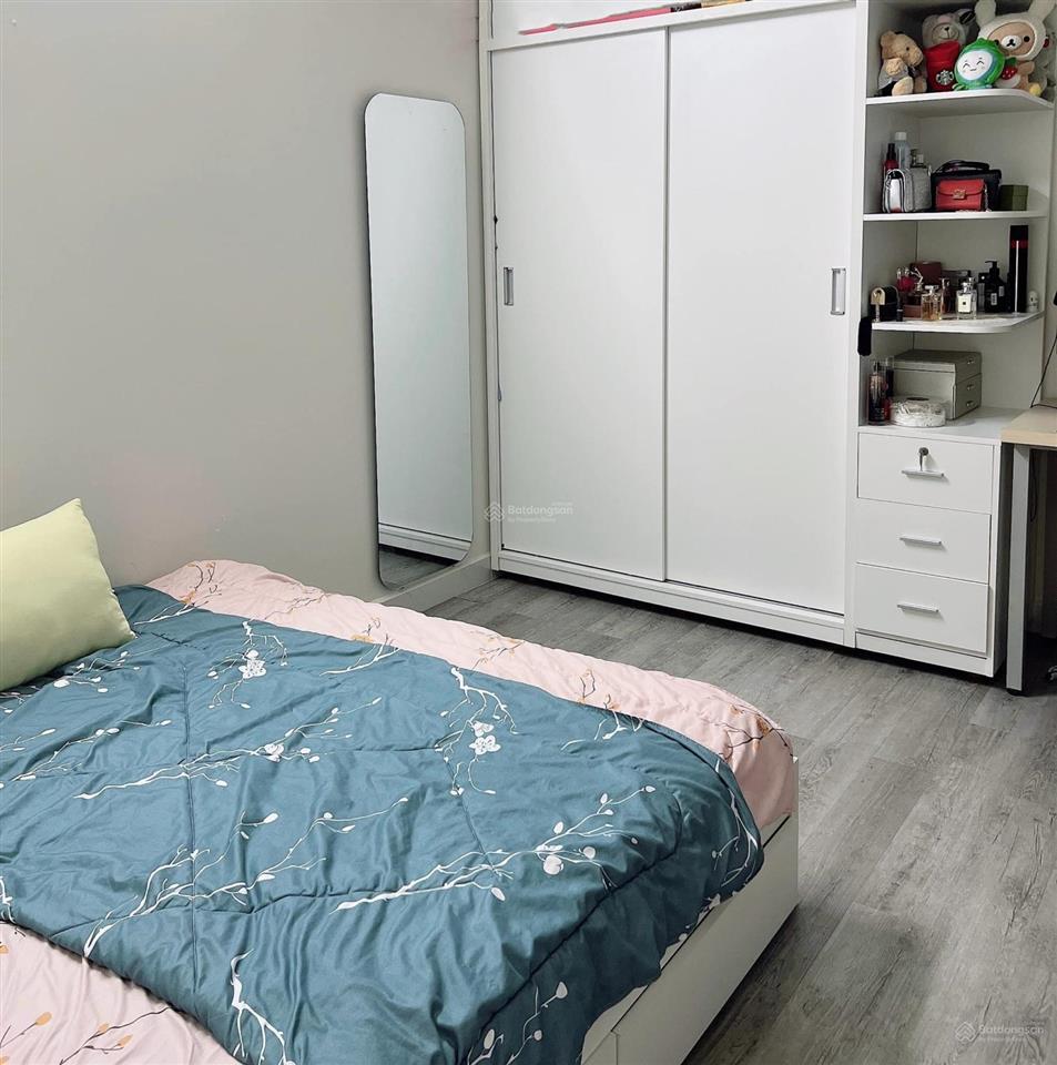 Chính chủ cho thuê green river dt70m2 2pn 2wc 11 triệu full nội thất quận 8, gần quận 5