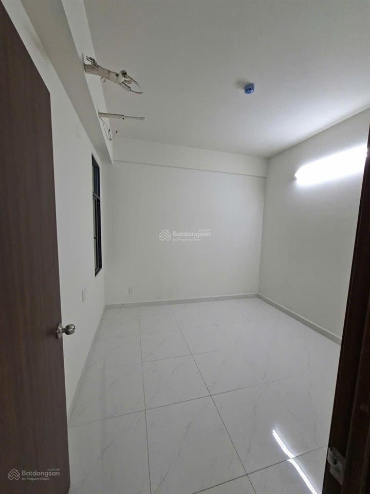 Chính chủ cho thuê chung cư green river 3 phòng ngủ2wc giá 11tr5 trống,quận 8 ở liền gần quận 5,10
